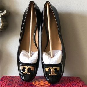 tory burch jill pump